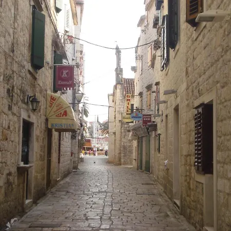 Apartment Tragurium Trogir