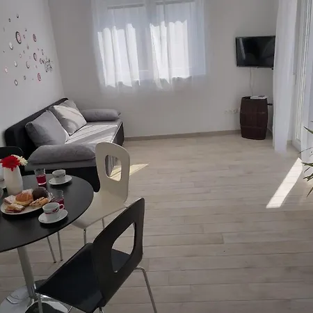 Apartment Tragurium